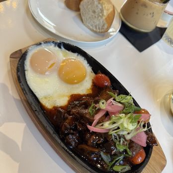 Breaking Dawn Brunch - Fo Sizzle with beef - Breakfast & Brunch Near Me - Los Gatos, California