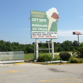 Heaton Pecan Farm - an ice cream sign - Ice Cream & Frozen Yogurt Near Me - Clanton, Alabama Heaton Pecan Farm - an ice cream sign - Ice Cream & Frozen Yogurt Near Me - Clanton, Alabama