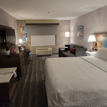 Hampton Inn Phoenix-Biltmore - Hotels Near Me - Phoenix, Arizona Hampton Inn Phoenix-Biltmore - Hotels Near Me - Phoenix, Arizona