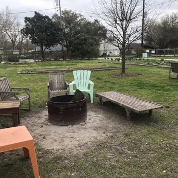 City Acre Brewing - Outdoor space and their gardens - Brewpubs Near Me - Houston, Texas City Acre Brewing - Outdoor space and their gardens - Brewpubs Near Me - Houston, Texas