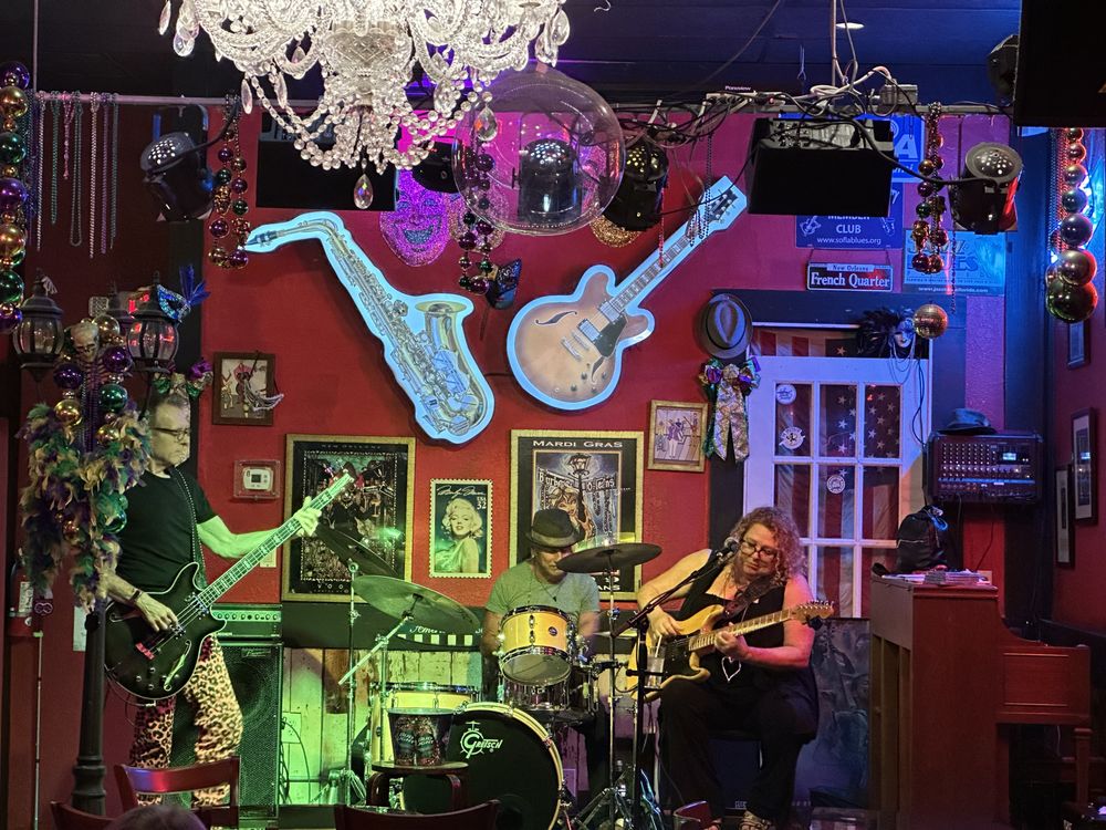 Backroom Live Image