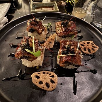 Flame sushi - Foie Gras Golden Dust Roll - Sushi Bars Near Me - Toronto, Ontario