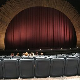 Waiting for the Great Gatsby to begin