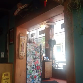 No Problemo - Mexican Near Me - New Bedford, Massachusetts