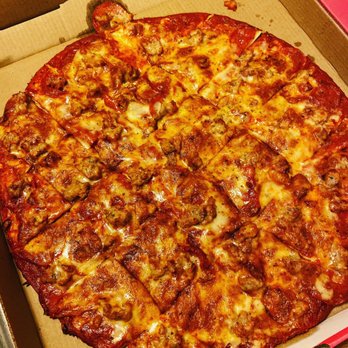 Imo's Pizza - X-Large Sausage and Pepperoni Pizza - Pizza Near Me - Saint Louis, Missouri Imo's Pizza - X-Large Sausage and Pepperoni Pizza - Pizza Near Me - Saint Louis, Missouri