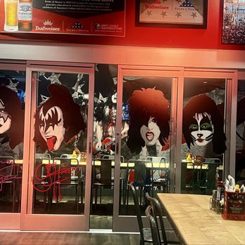 Rock & Brews- St Louis - American Near Me - Chesterfield, Missouri Rock & Brews- St Louis - American Near Me - Chesterfield, Missouri