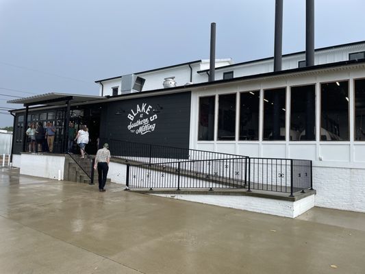 Blake’s at Southern Milling by null