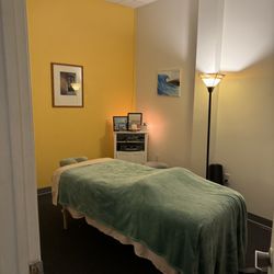 Serene Massage - Single table massage room for a private and relaxing experience.