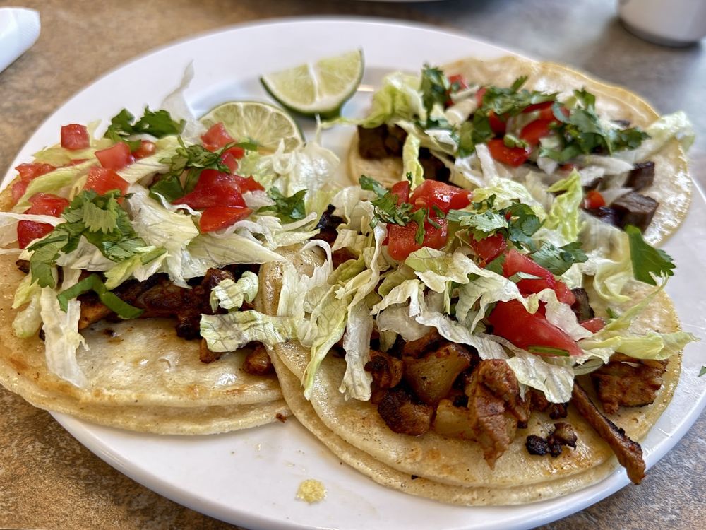 Sunrise Food & Drinks Logo