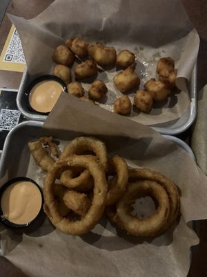 Buffalo Wild Wings by null