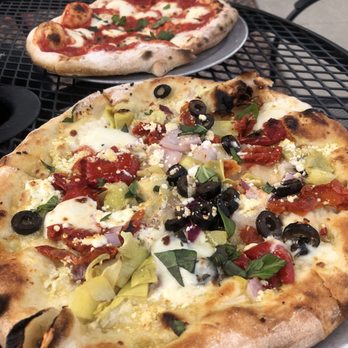 Backpocket Brewing - Mediterranean pizza - Breweries Near Me - Coralville, Iowa