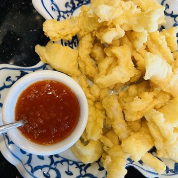 Sawasdee Thai Cuisine - Crisp Fried Calamari - Thai Near Me - Sacramento, California Sawasdee Thai Cuisine - Crisp Fried Calamari - Thai Near Me - Sacramento, California