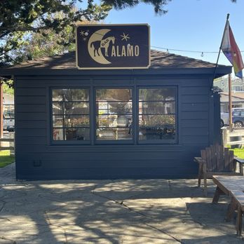 Alamo Motel - The small onsite bar. Got a couple free drink coupons which was nice. - Hotels Near Me - Los Alamos, California