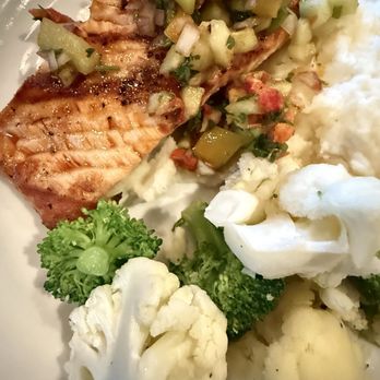 Cambria Pines Lodge Restaurant - Salmon - American Near Me - Cambria, California Cambria Pines Lodge Restaurant - Salmon - American Near Me - Cambria, California