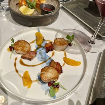Ramsay's Kitchen at The Silver Legacy - American Near Me - Reno, Nevada