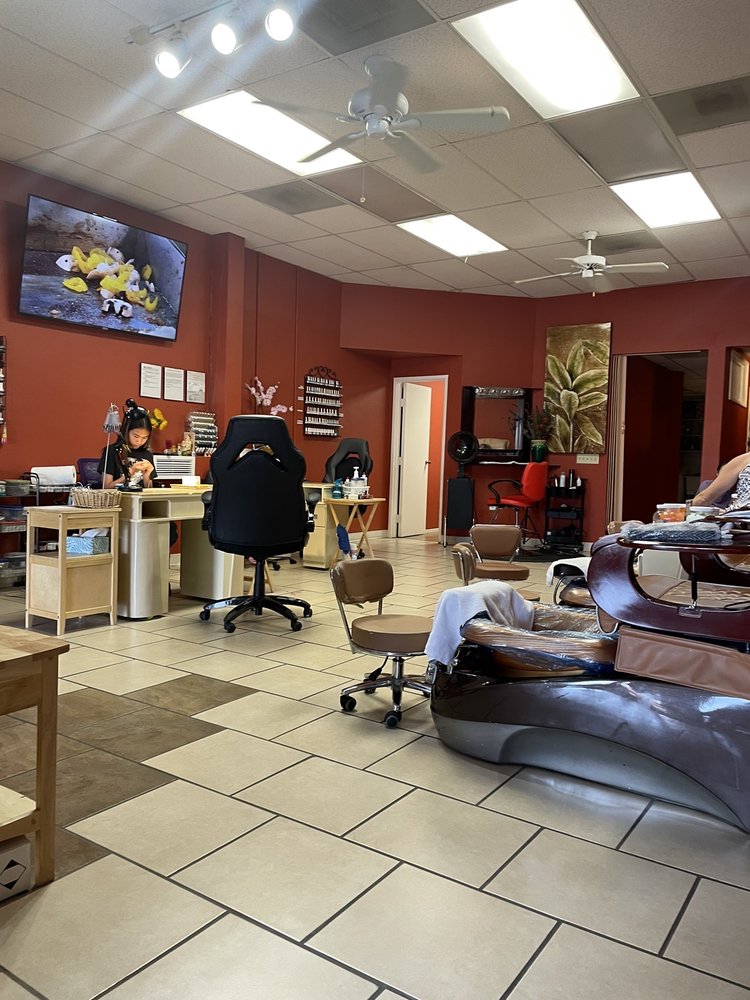 TIP TO TOE SPA Updated September 2024 21 Reviews 2151 S Hwy 92