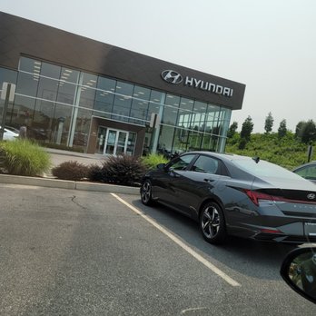 Nucar Tarbox Hyundai - The safety options alone are worth the price. Reasonably priced with......high end options. - Car Dealers Near Me - North Kingstown, Rhode Island Nucar Tarbox Hyundai - The safety options alone are worth the price. Reasonably priced with......high end options. - Car Dealers Near Me - North Kingstown, Rhode Island