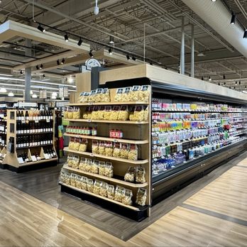 Heinen's Grocery Store - Grocery Near Me - Naperville, Illinois Heinen's Grocery Store - Grocery Near Me - Naperville, Illinois