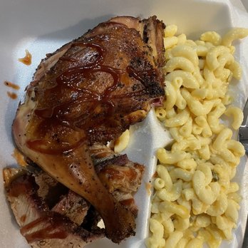 Rock Quarry BBQ - Chicken/brisket & Mac - Barbeque Near Me - San Antonio, Texas Rock Quarry BBQ - Chicken/brisket & Mac - Barbeque Near Me - San Antonio, Texas