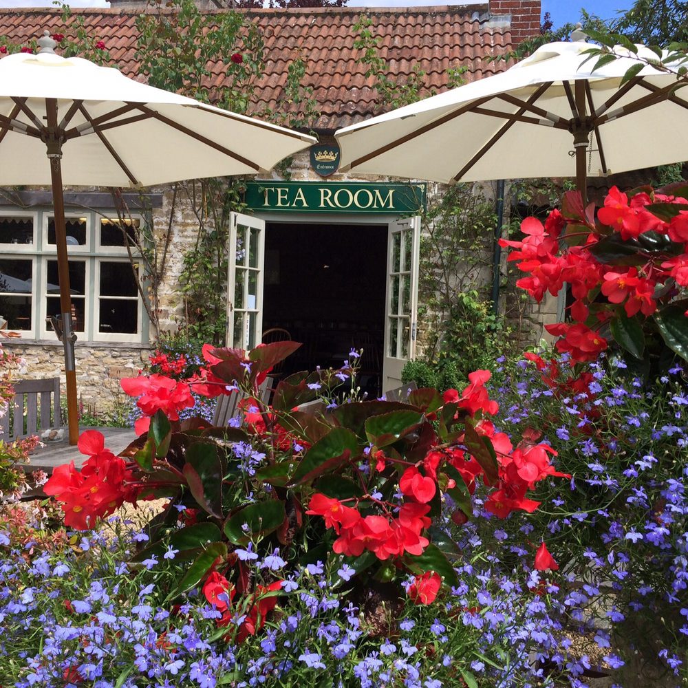 King Johns Hunting Lodge - Guest Houses Near Me - Chippenham, WIL