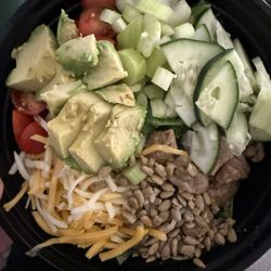 GreenHouse Kitchen - Buffalo Steak Salad