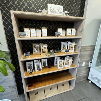 Linda's Dolci - Bakeries Near Me - Albuquerque, New Mexico