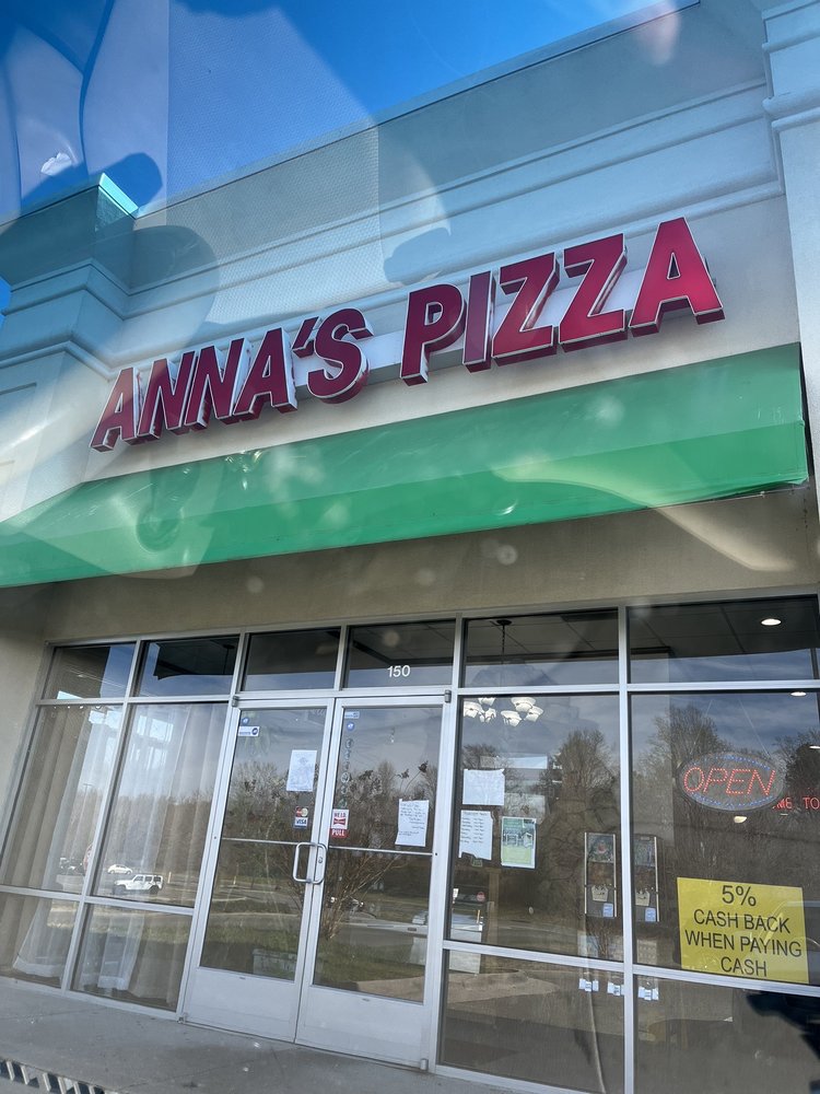 Anna's Pizza Logo