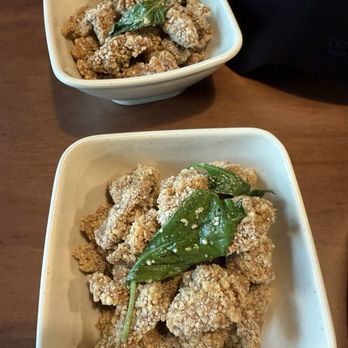 Ten Seconds Yunnan Rice Noodle - Set (salt and pepper chicken) - Noodles Near Me - Chicago, Illinois Ten Seconds Yunnan Rice Noodle - Set (salt and pepper chicken) - Noodles Near Me - Chicago, Illinois
