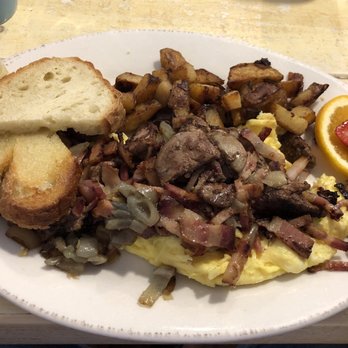 Egg - Uncle Charlie's, chicken livers, bacon and eggs. - Breakfast & Brunch Near Me - Rehoboth Beach, Delaware