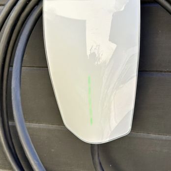 Bridgeway Electric - Tesla charger install outside of home - Electricians Near Me - Oakland, California Bridgeway Electric - Tesla charger install outside of home - Electricians Near Me - Oakland, California