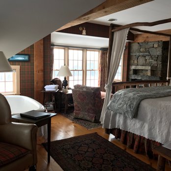 Windham Hill Inn - King guest room upstairs in the barn - Hotels Near Me - West Townshend, Vermont