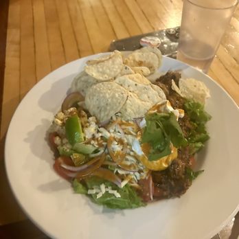 Blackback Pub - GF taco salad - Pubs Near Me - Waterbury, Vermont