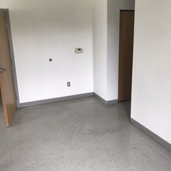Great Lakes Phone and Computer Repair - Yep, new store
