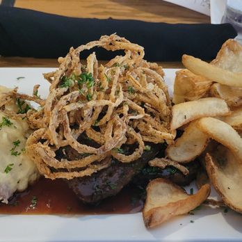 Buck & Honeys-Mount Horeb - mashed potatoes, meatloaf, fries - New American Near Me - Mount Horeb, Wisconsin