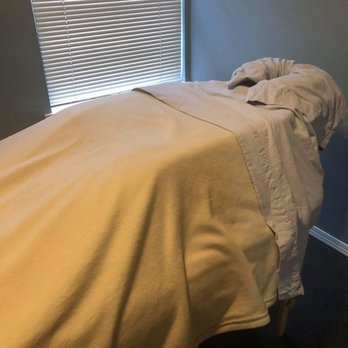 Her Amazing Supportive Pregnancy Massage Pillow With Hollows For