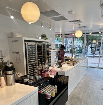 Five Daughters Bakery | Avalon by null