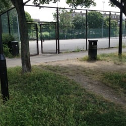 Shoreditch Park - Courts can be booked at Brittannia Leisure Centre.