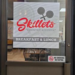 Skillets Country Kitchen - Entrance