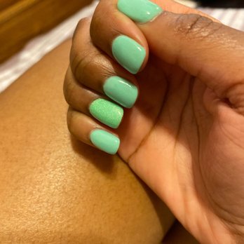Relax Nail Spa - Drop nail polish colors 117 & 119. - Nail Salons Near Me - Memphis, Tennessee