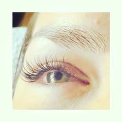 Doll Me Up Beauty Lounge
