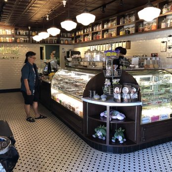 Marini's Candies - customers in a bakery - Candy Stores Near Me - Santa Cruz, California Marini's Candies - customers in a bakery - Candy Stores Near Me - Santa Cruz, California