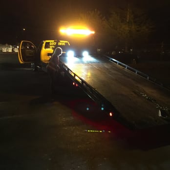 Quick Towing - Towing Near Me - Fremont, California