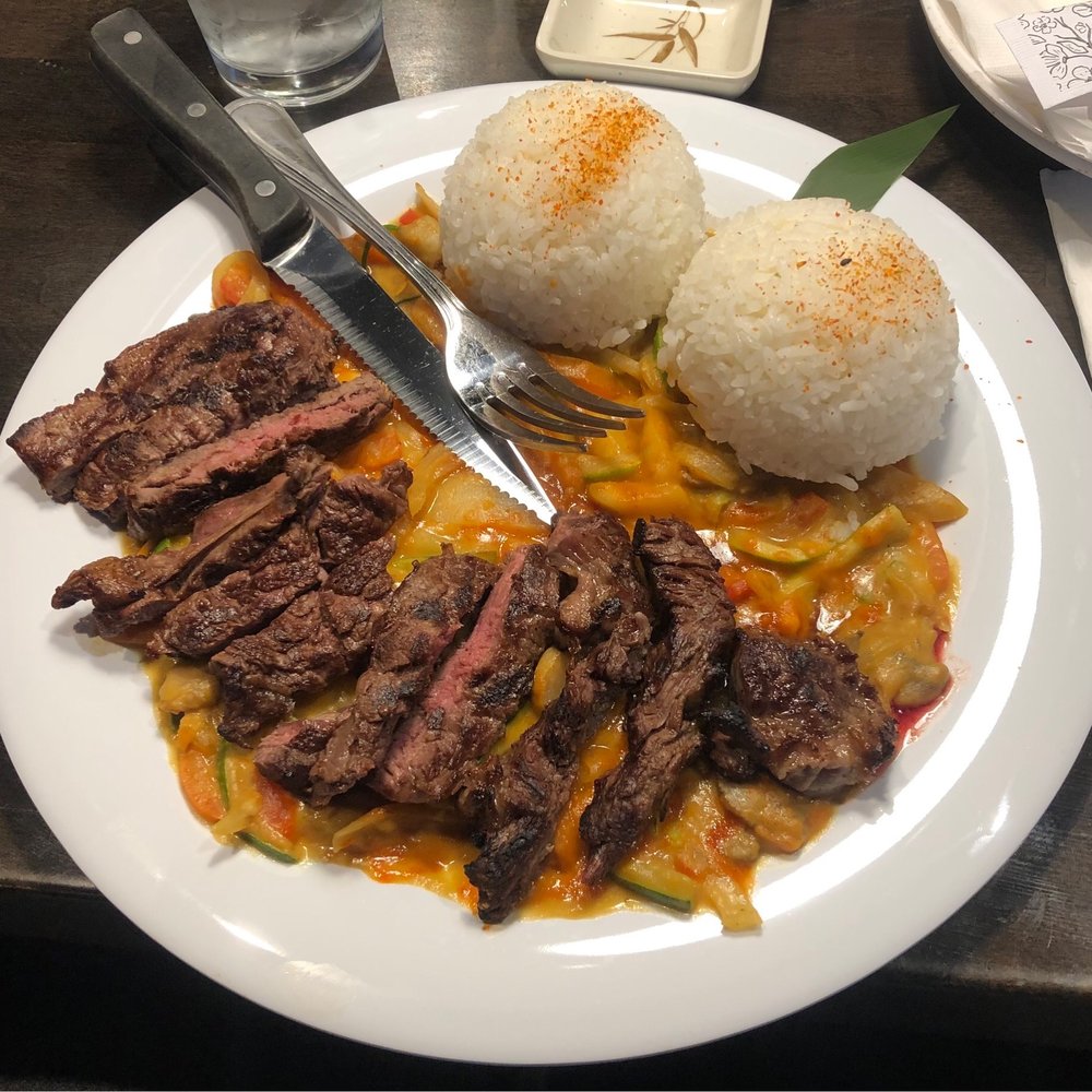 Asahi Sushi Bar - Spicy Japanese curry with beef - Japanese Near Me - Orem, Utah