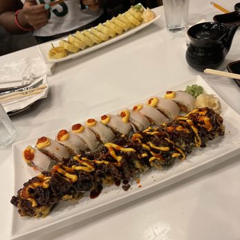 Sansu - Oishee Roll (Top), Philly Cheese Steak Roll(Bottom) - Sushi Bars Near Me - East Lansing, Michigan Sansu - Oishee Roll (Top), Philly Cheese Steak Roll(Bottom) - Sushi Bars Near Me - East Lansing, Michigan