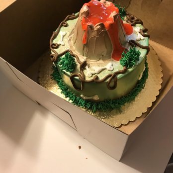 Claudia's Cakes - Smash cake - Cupcakes Near Me - Hurst, Texas