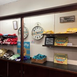 Clinton's Soda Fountain