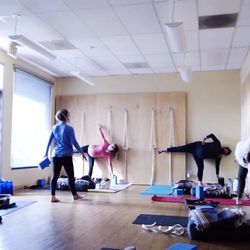 Baby Moon Tri-Fit - Prenatal Yoga Class