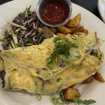 Tandem American Eatery - Florentine Omelette - Beer Bar Near Me - Tucson, Arizona Tandem American Eatery - Florentine Omelette - Beer Bar Near Me - Tucson, Arizona