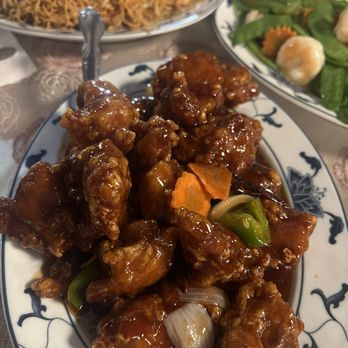 Canton Cook - General Tso Chicken Lo Mein Shrimp and Snow Peas - Chinese Near Me - Marietta, Georgia
