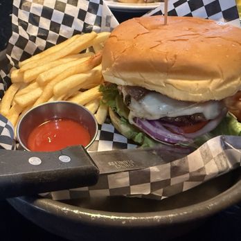 The Fox Restaurant & Brewery - Burger was delicious - Brewpubs Near Me - Carson City, Nevada The Fox Restaurant & Brewery - Burger was delicious - Brewpubs Near Me - Carson City, Nevada